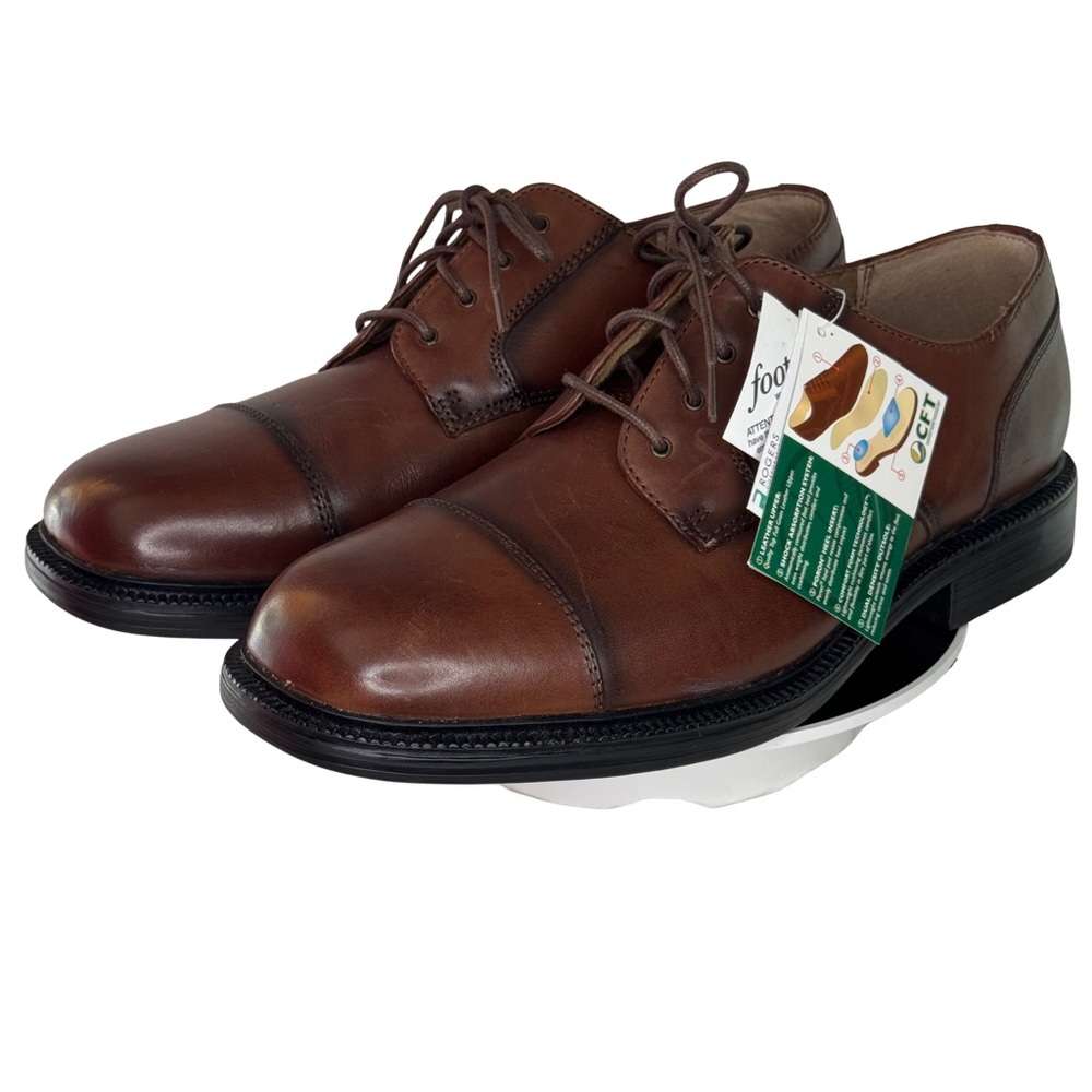 Thom McAn Leather Men’s Dress Oxford Brown shoes, size 8.5W, Cap Toe Lace Up